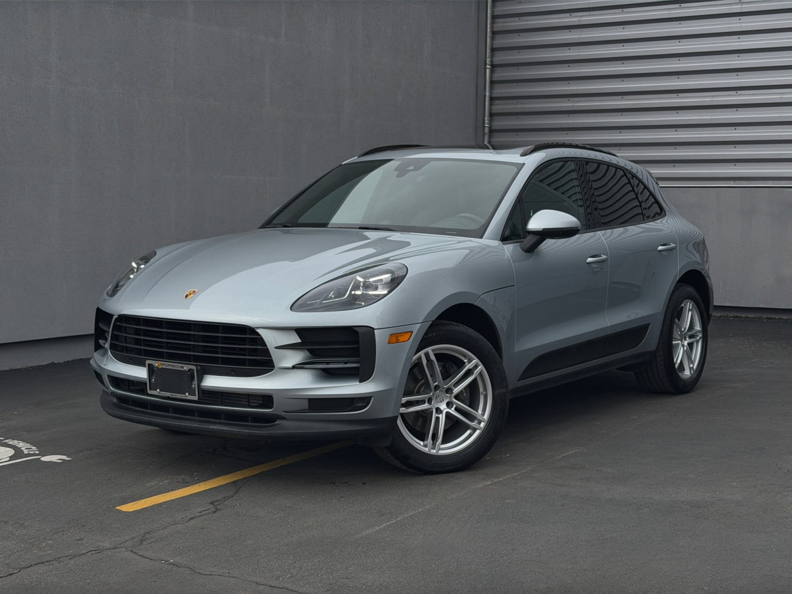 2020 Porsche Macan Base