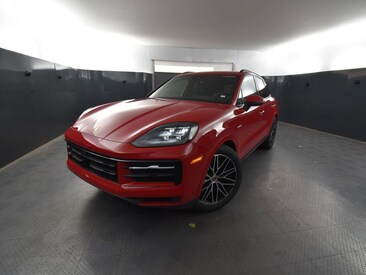 2026 Porsche Cayenne E-Hybrid SUV