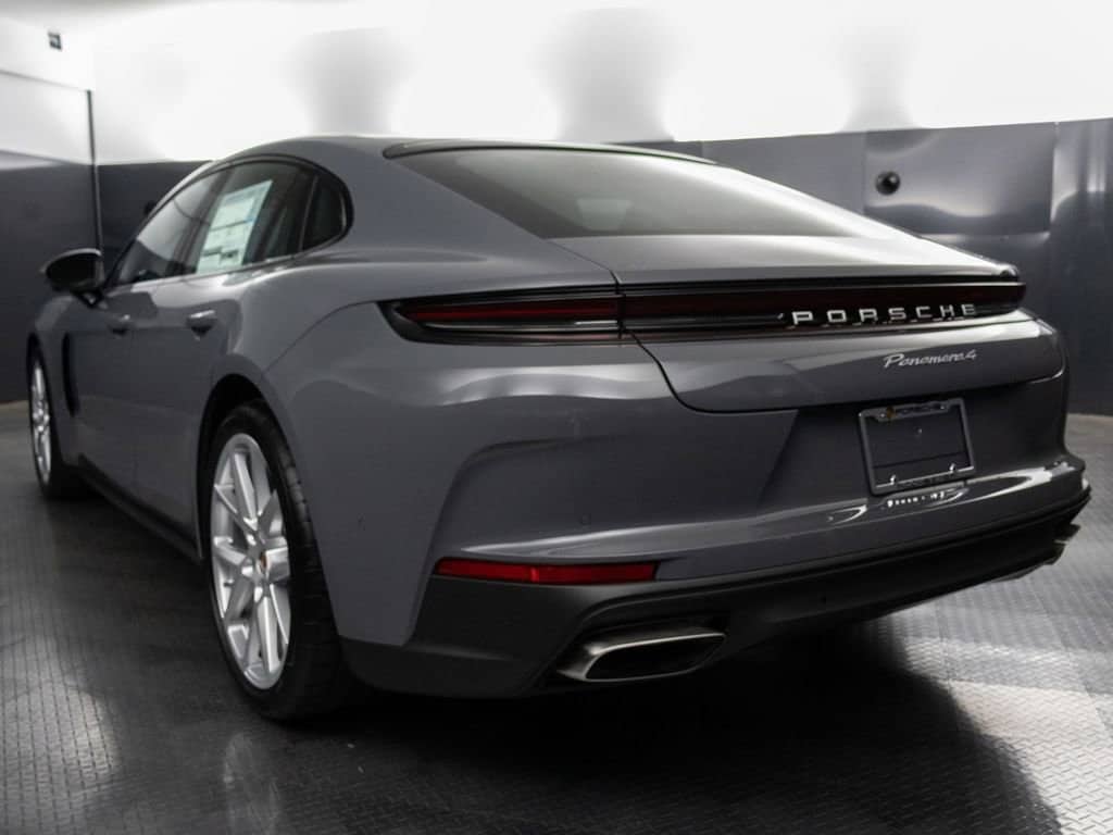 New 2026 Porsche Panamera 4 Hatchback
