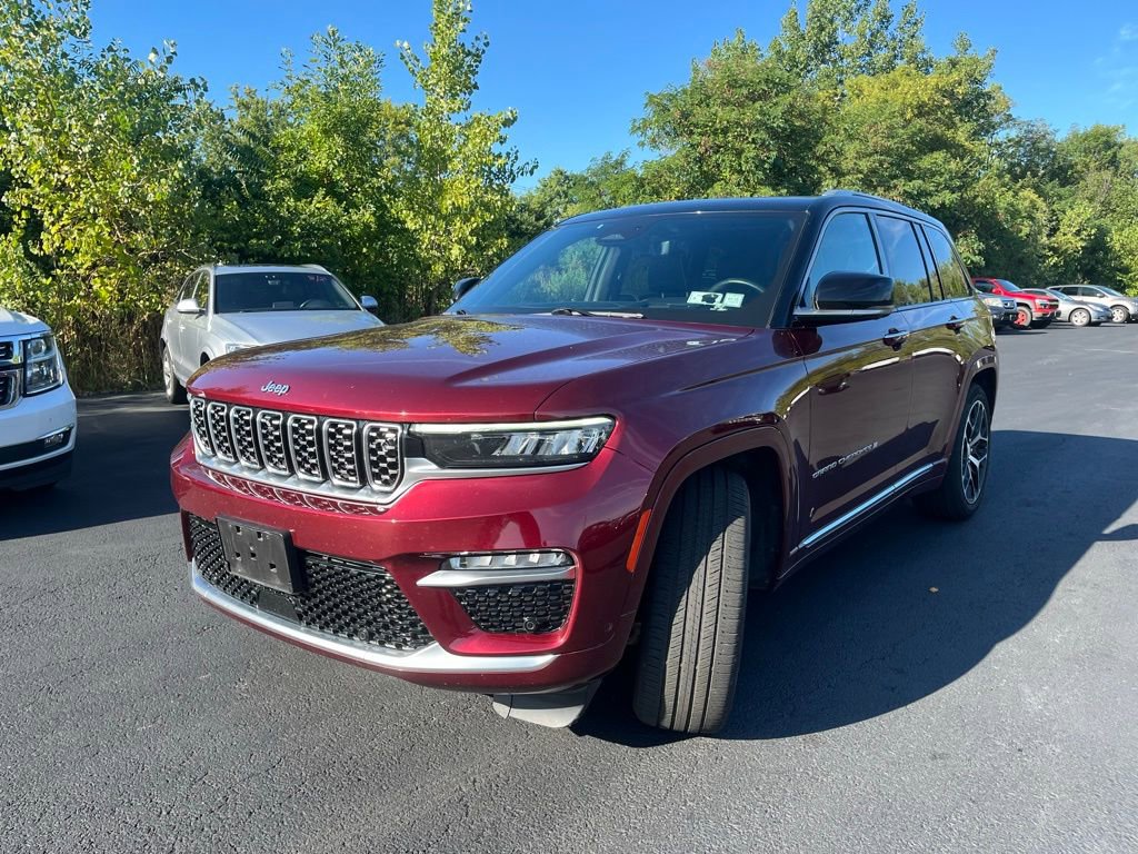 2022 Jeep Grand Cherokee Summit Reserve photo 2