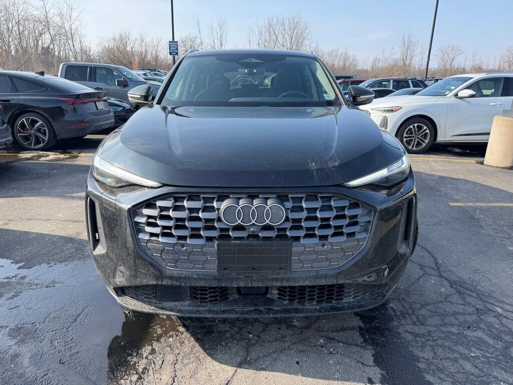 Used 2025 Audi Q5 2.0T Prestige SUV