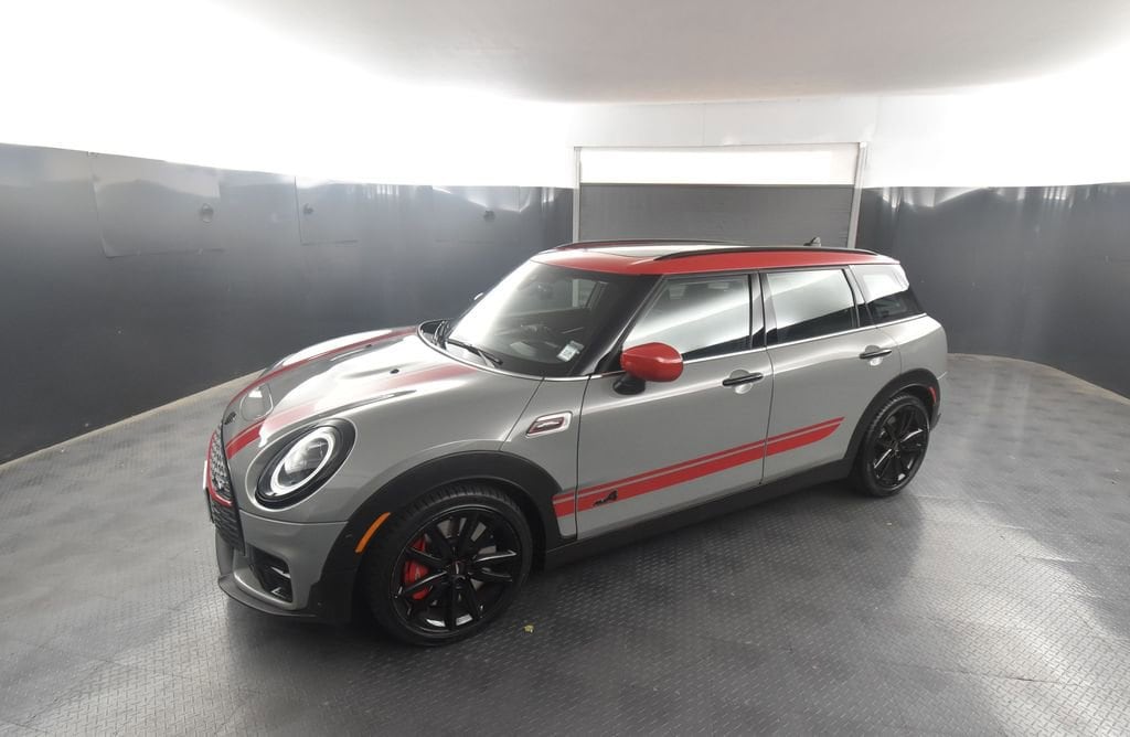 2023 MINI Clubman John Cooper Works's photo