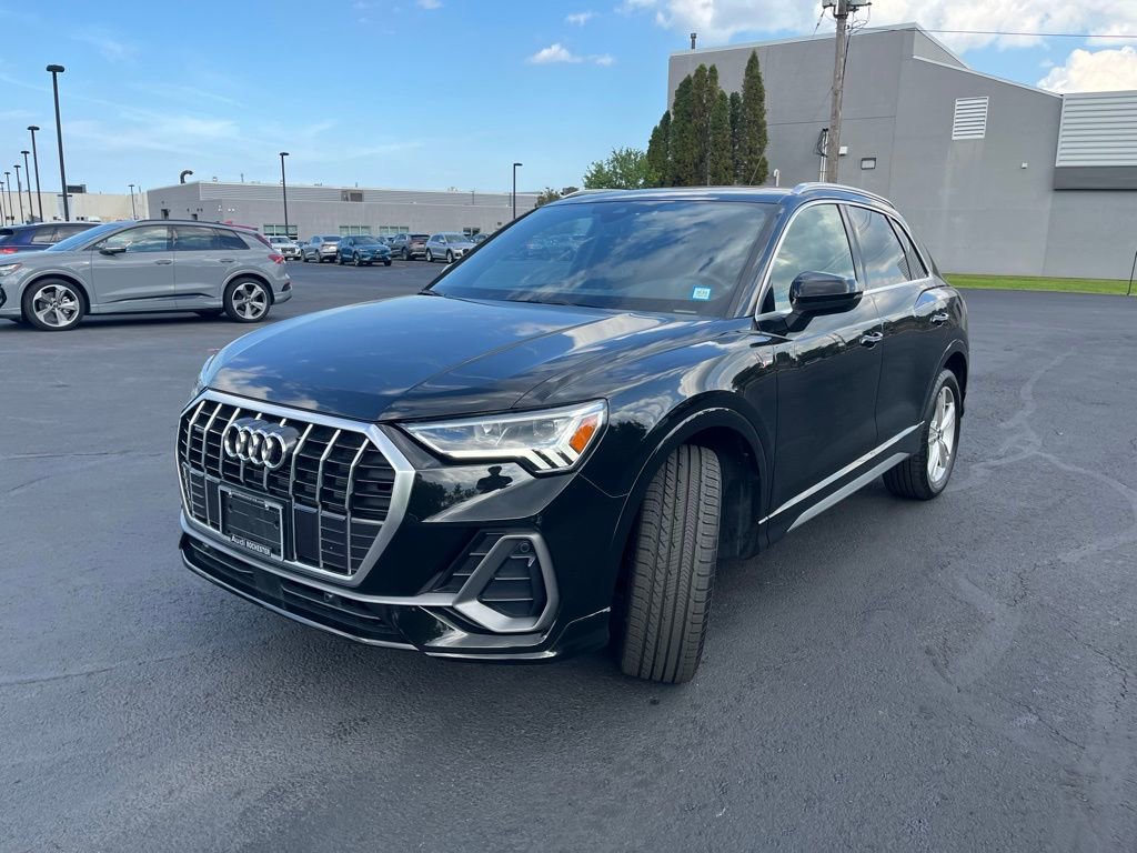 2024 Audi Q3 Premium S line photo 3