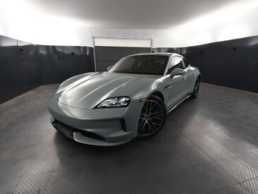 2025 Porsche Taycan Sedan