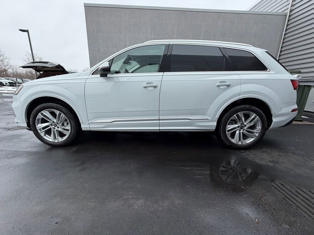Used 2023 Audi Q7 55 Premium SUV