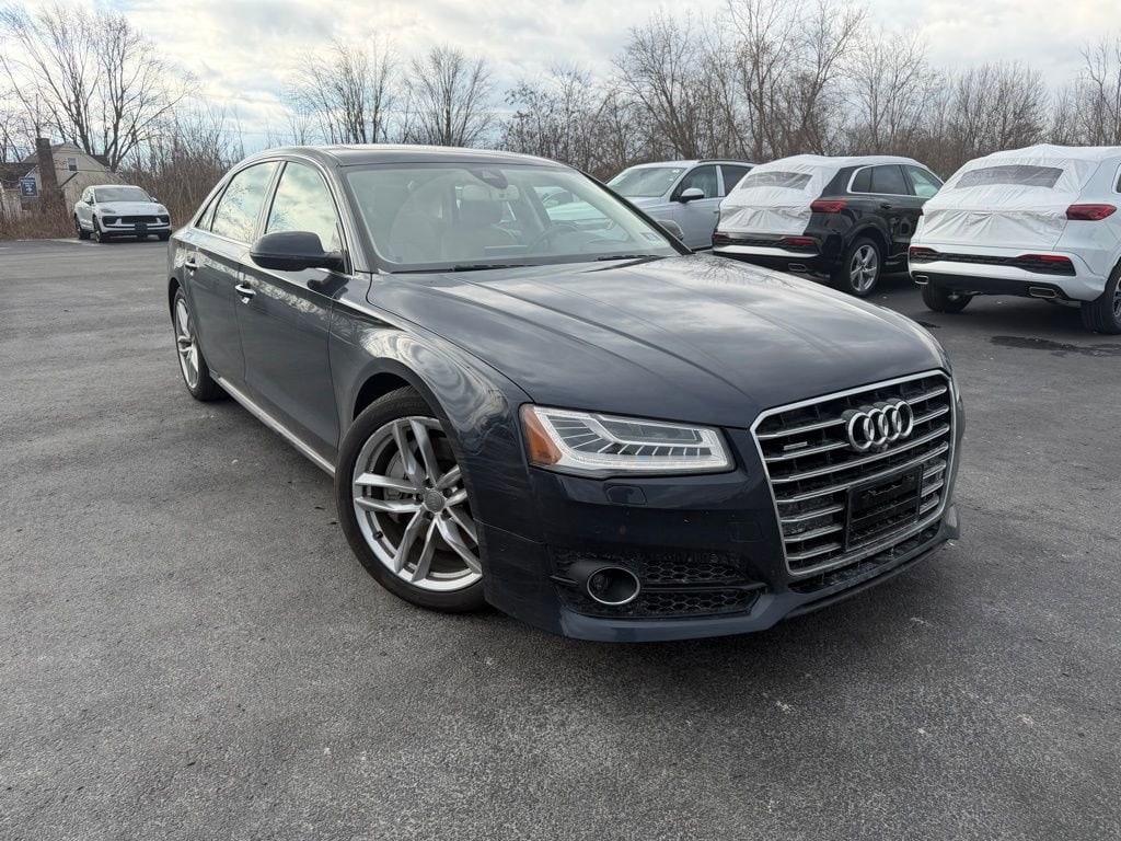 2017 Audi A8 Base's photo