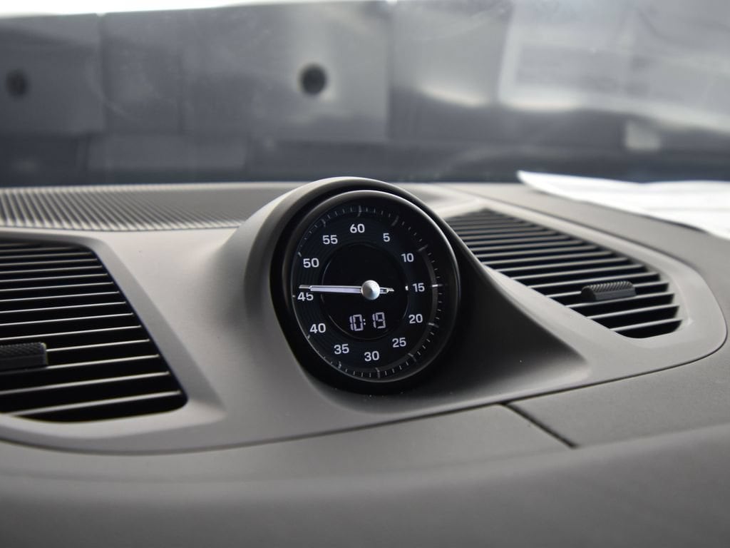2026 Porsche Cayenne Base - Photo 34