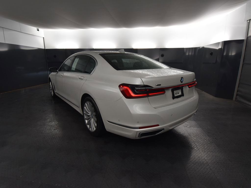 Used 2022 BMW 7 Series 740i xDrive Sedan