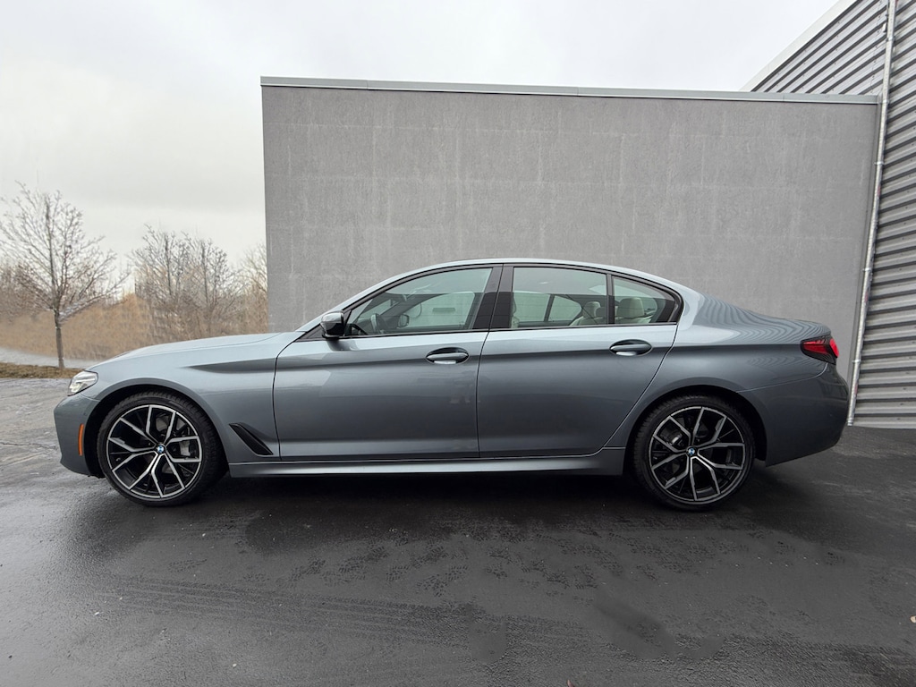 Used 2022 BMW 5 Series 540i xDrive Sedan