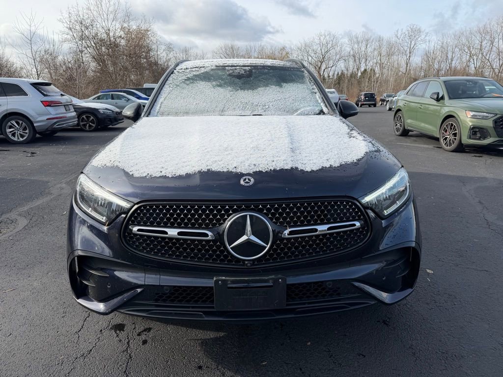 2023 Mercedes Benz GLC 300 4MATIC photo 2