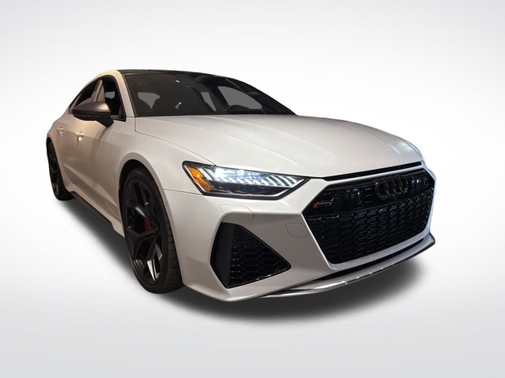 2025 Audi RS 7 Base's photo