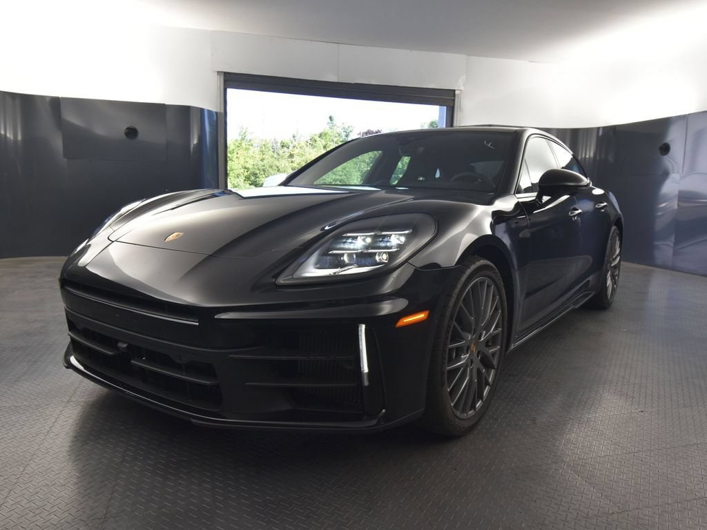 2025 Porsche Panamera Base - Photo 40