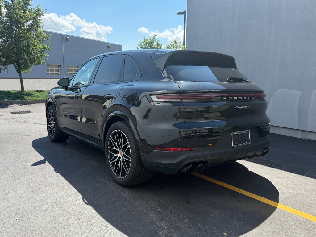 Certified 2025 Porsche Cayenne E-Hybrid S SUV