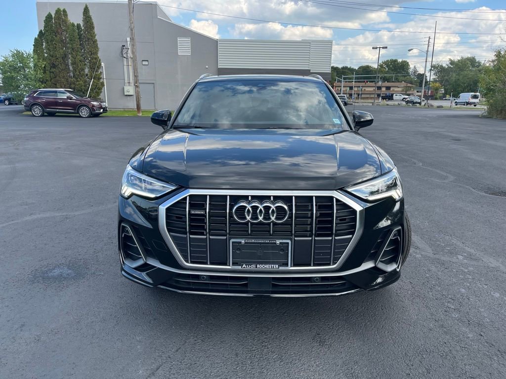 2024 Audi Q3 Premium S line photo 2