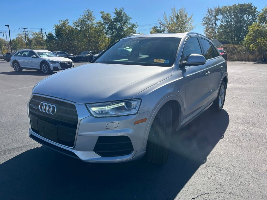 2016 Audi Q3 Premium Plus photo 2