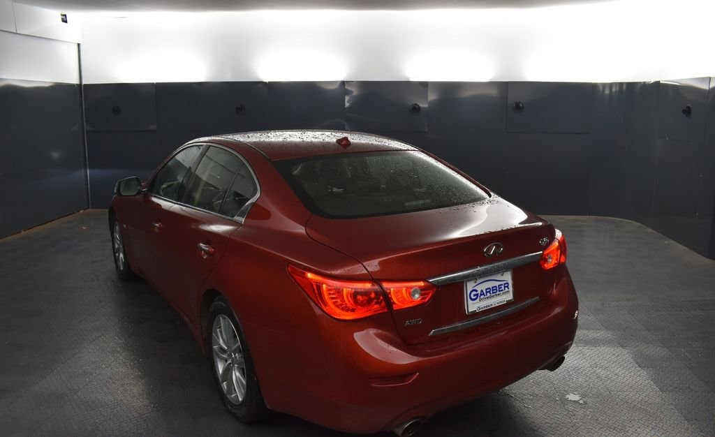 Used 2016 INFINITI Q50 2.0t Premium Sedan