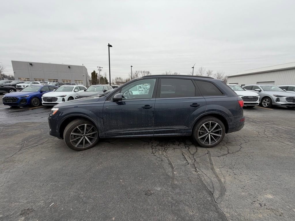 Used 2025 Audi Q7 45 Premium Plus SUV