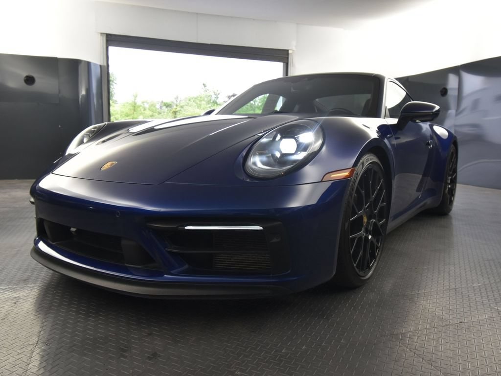 2024 Porsche 911 GTS - Photo 40