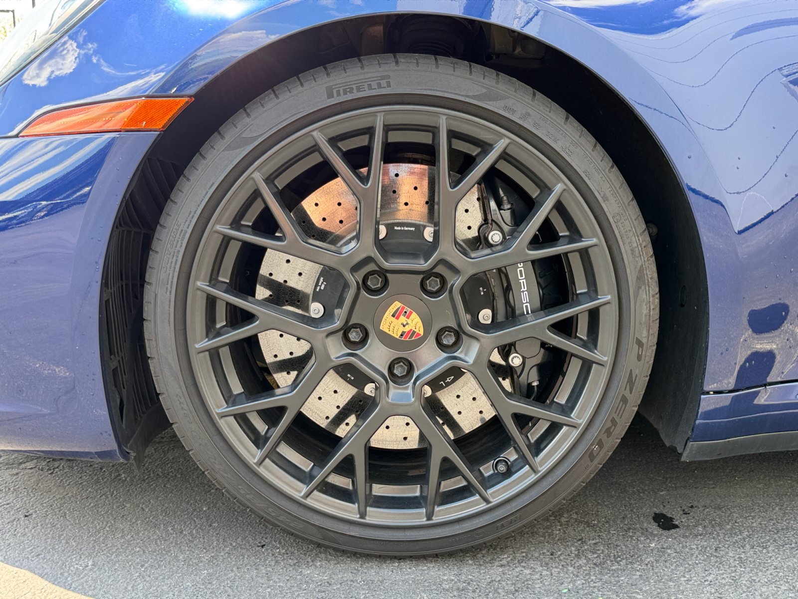 2024 Porsche 911 GTS - Photo 11