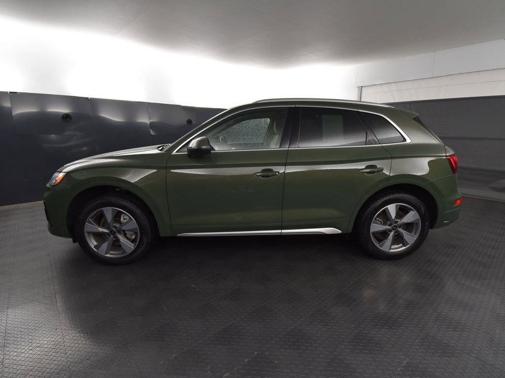 Used 2025 Audi Q5 40 Premium Plus SUV