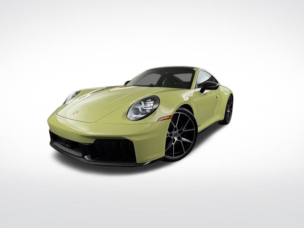 2025 Porsche 911 GTS's photo