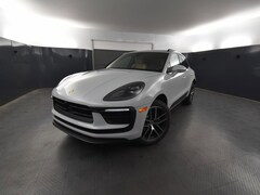 2026 Porsche Macan SUV