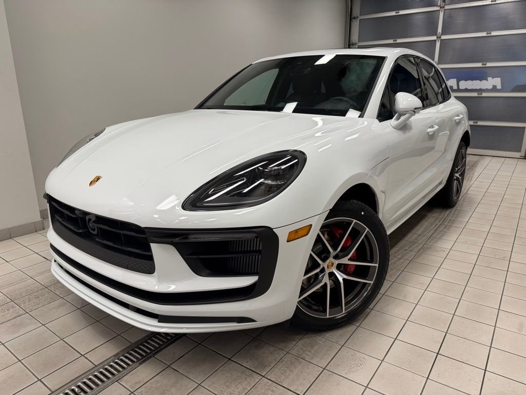 2026 Porsche Macan S