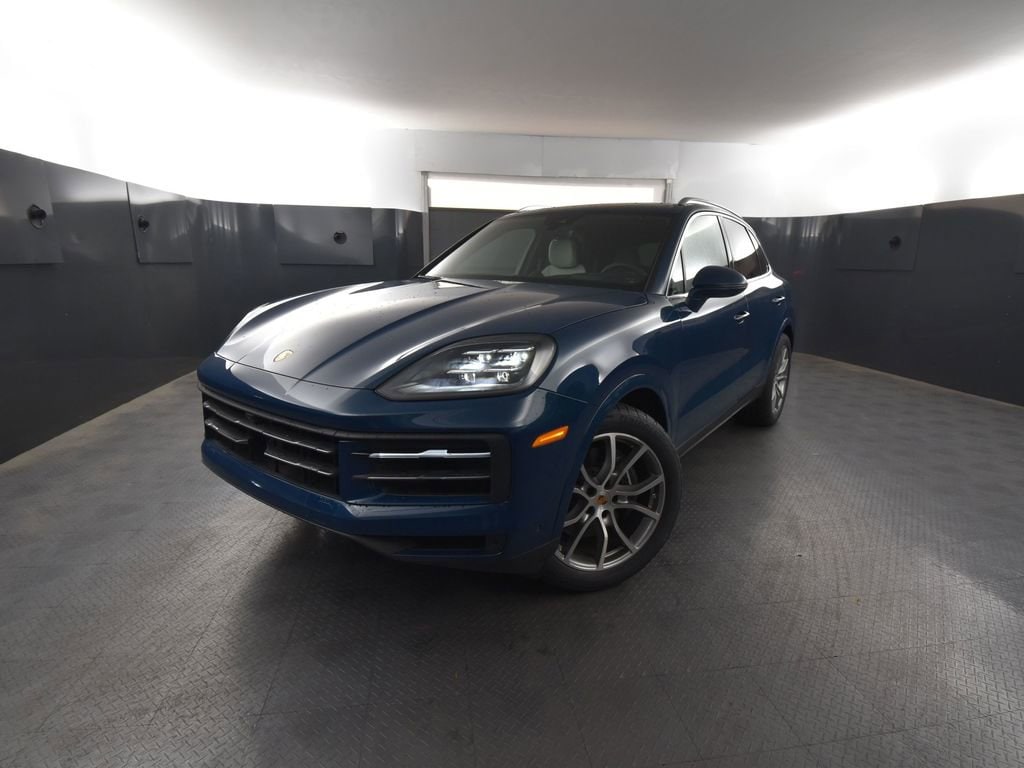 2026 Porsche Cayenne -'s photo