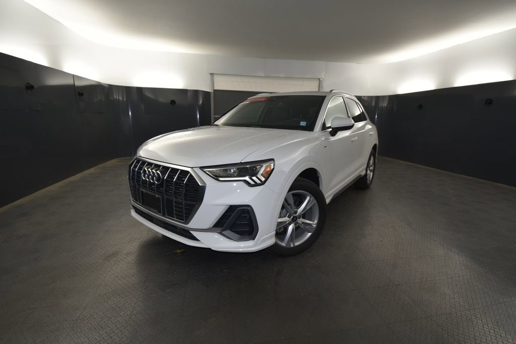 2024 Audi Q3 S Line Premium Plus