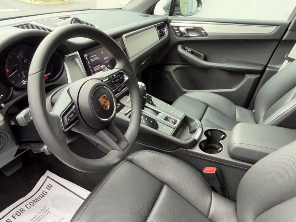 Used 2025 Porsche Macan SUV