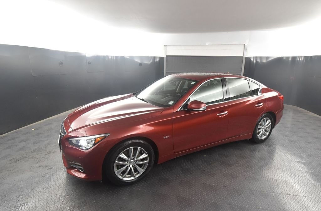 Used 2016 INFINITI Q50 2.0t Premium Sedan