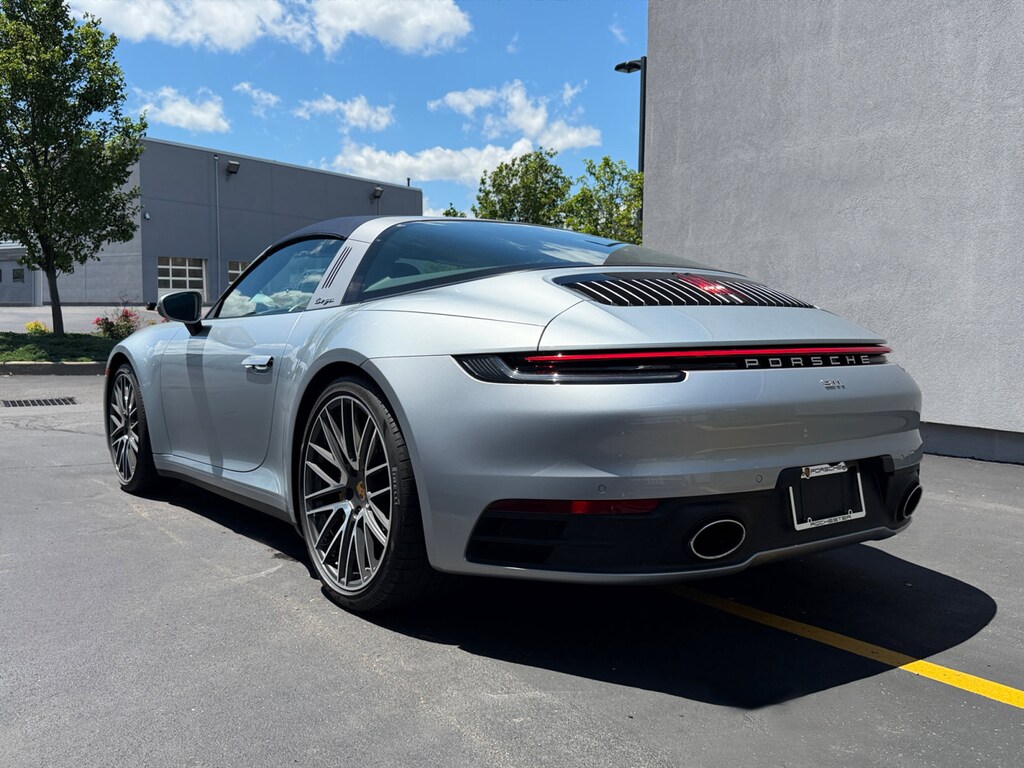 Used 2021 Porsche 911 Targa 4S Coupe