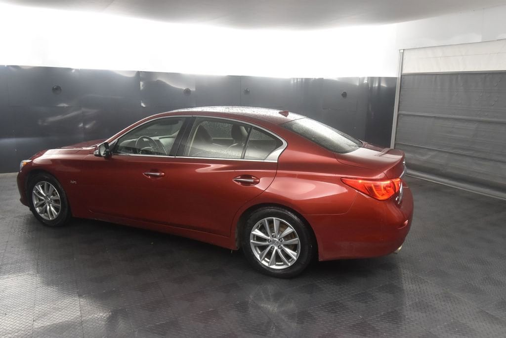 Used 2016 INFINITI Q50 2.0t Premium Sedan