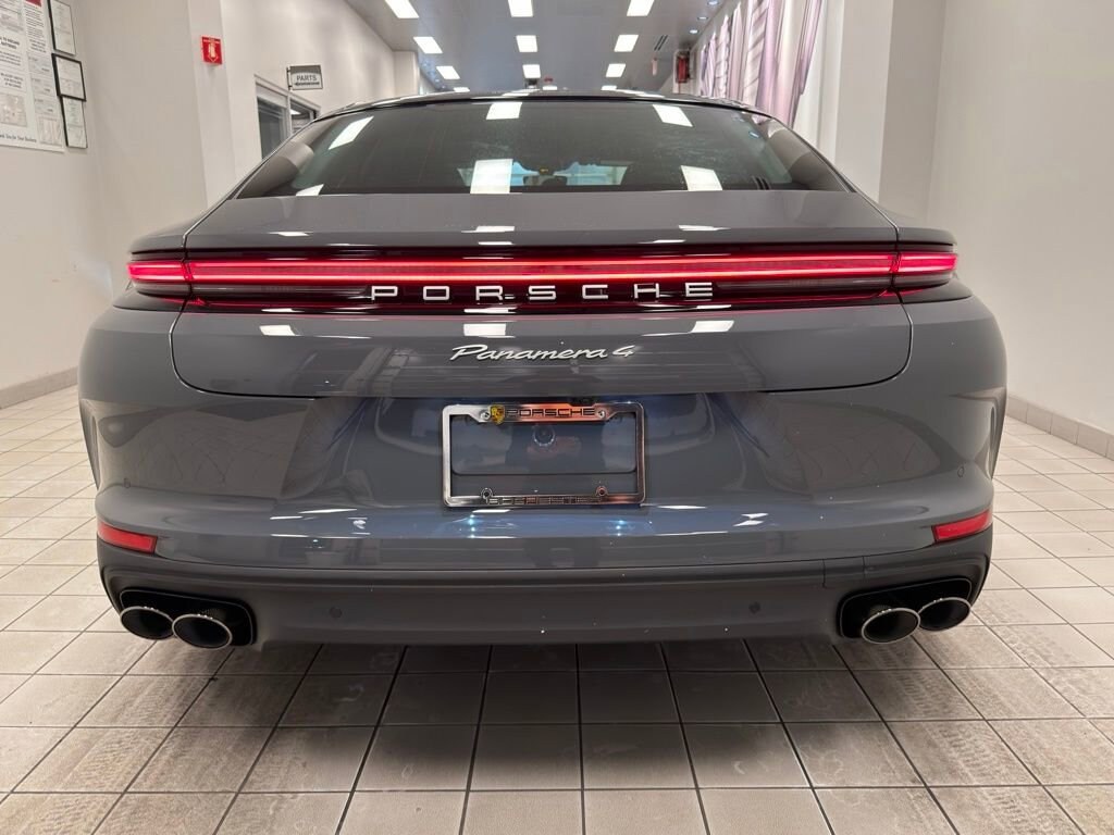 New 2026 Porsche Panamera 4 Hatchback