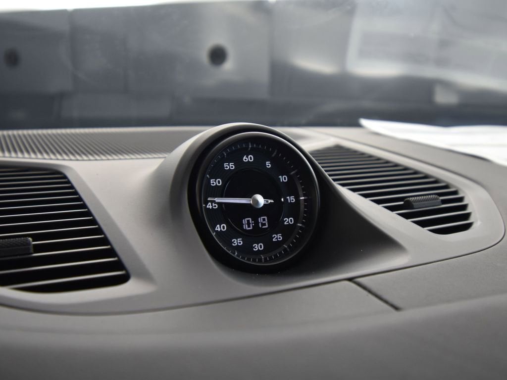 2026 Porsche Cayenne Base - Photo 34