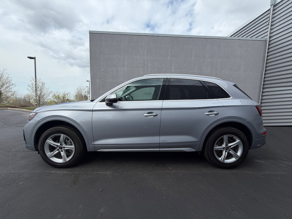 Used 2023 Audi Q5 40 Premium SUV
