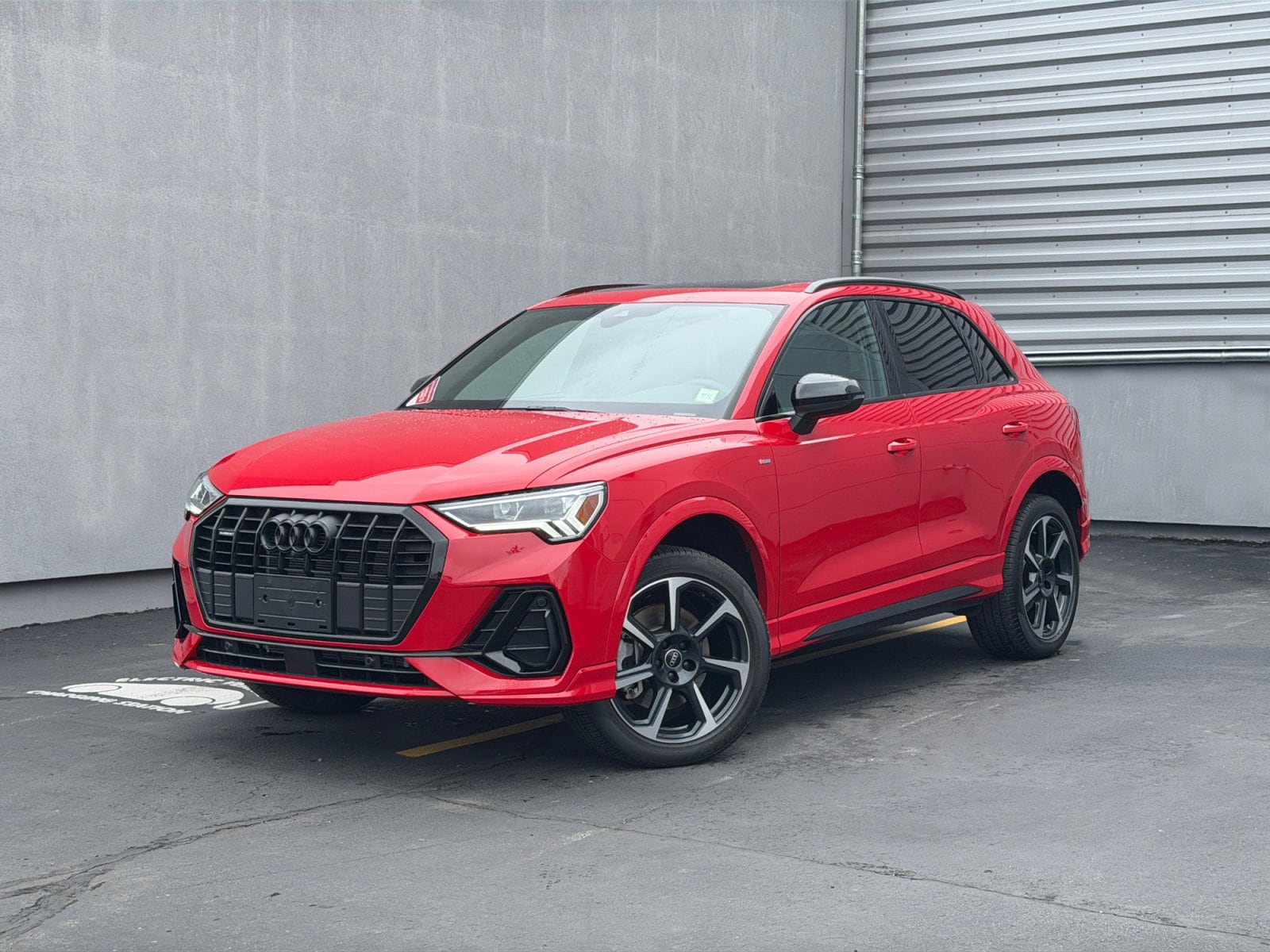 2025 Audi Q3 45 TFSI S Line Premium Plus quattro's photo
