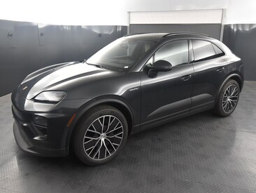 2024 Porsche Macan Electric 4 SUV