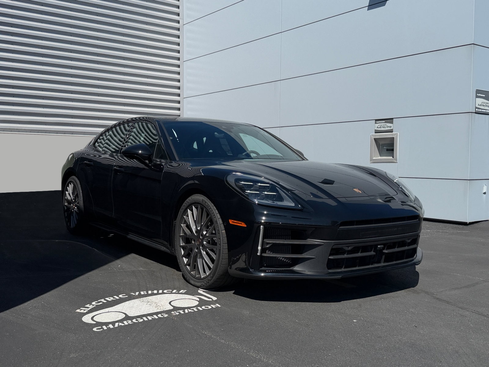 2025 Porsche Panamera Base - Photo 7