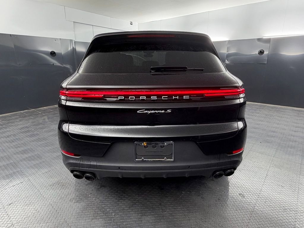 Certified 2025 Porsche Cayenne E-Hybrid S SUV