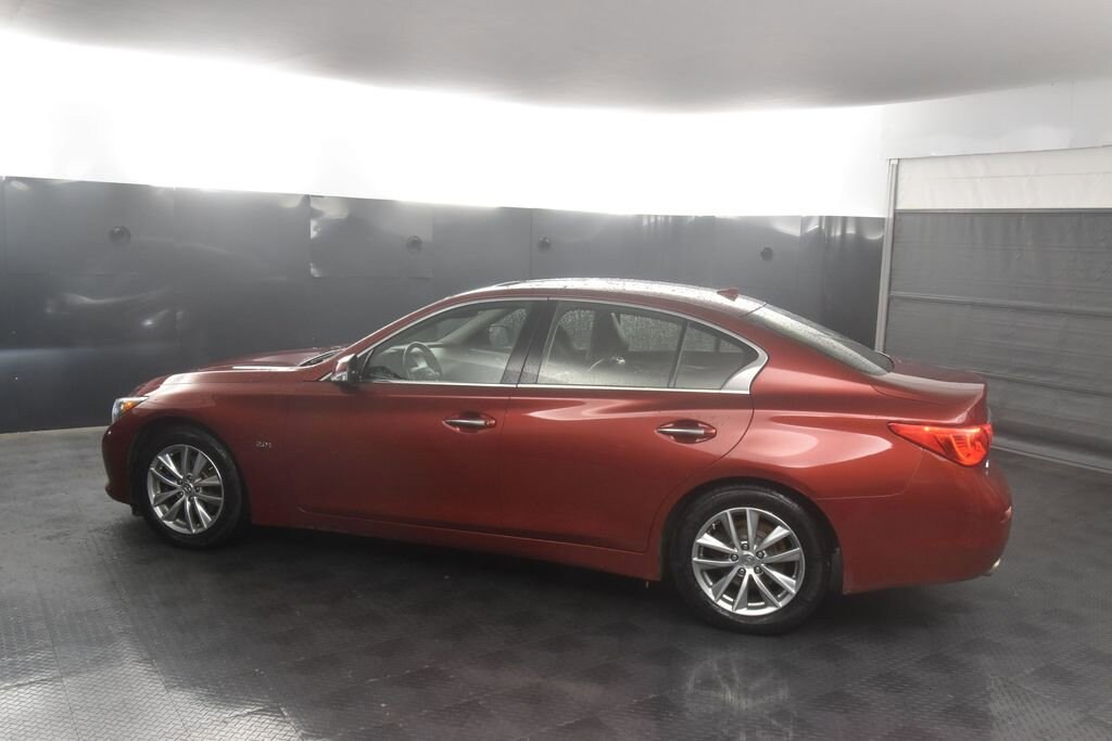Used 2016 INFINITI Q50 2.0t Premium Sedan