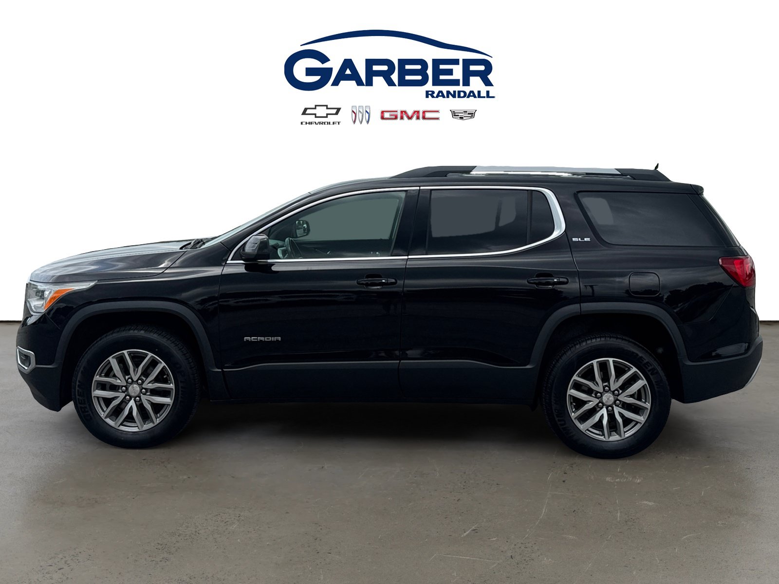 Used 2019 GMC Acadia SLE-2 with VIN 1GKKNSLA6KZ218540 for sale in Canandaigua, NY