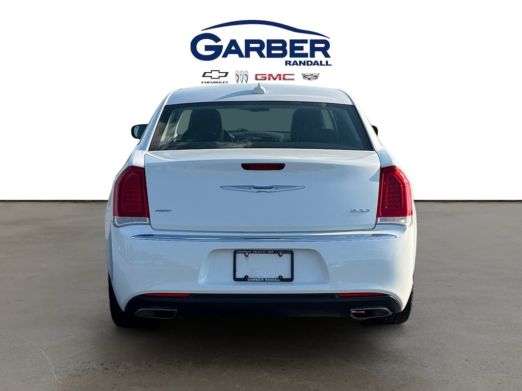 Used 2018 Chrysler 300 Touring L Sedan
