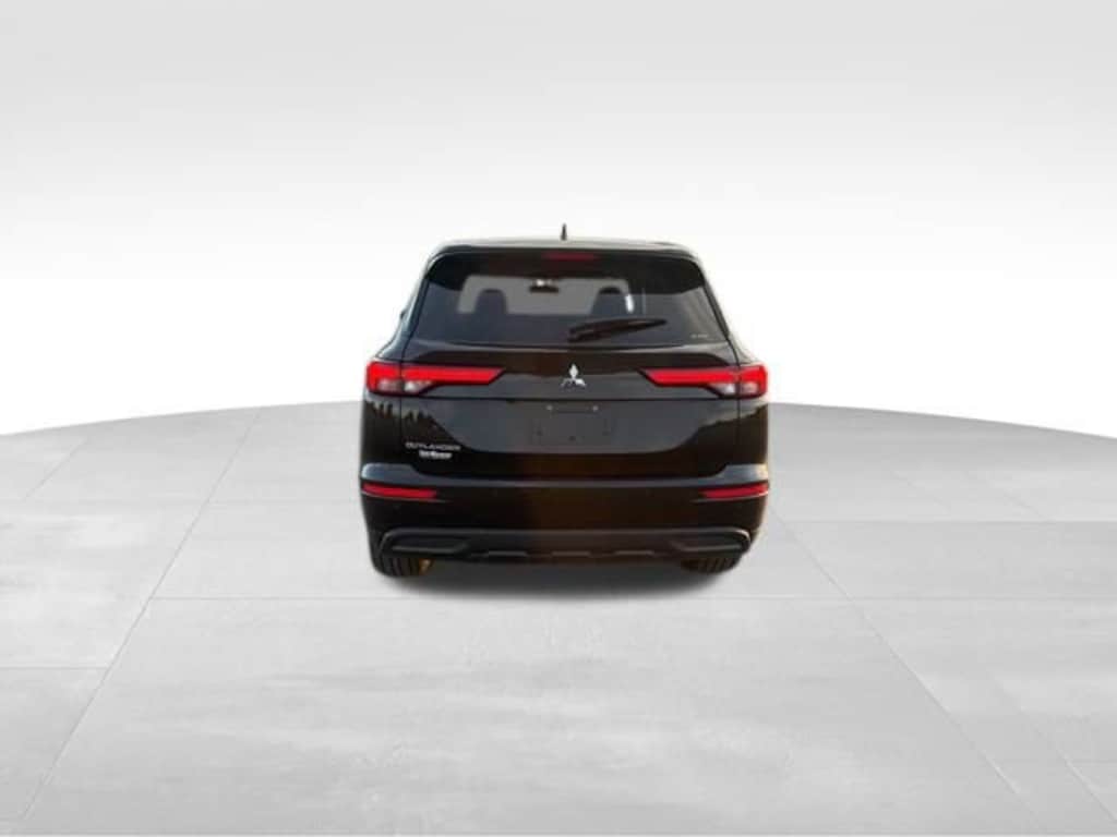 Used 2022 Mitsubishi Outlander ES 2.5 S-AWC CUV