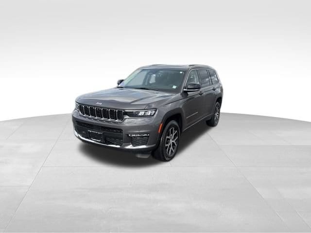2023 Jeep Grand Cherokee L Limited's photo