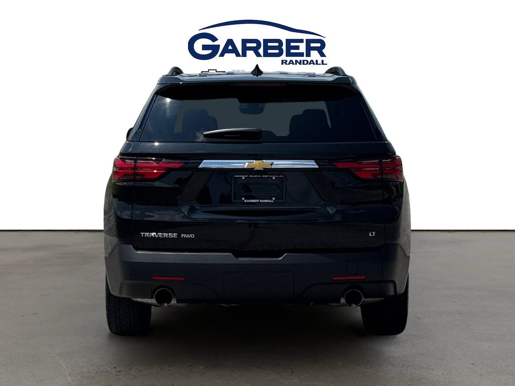 Used 2023 Chevrolet Traverse LT Leather SUV