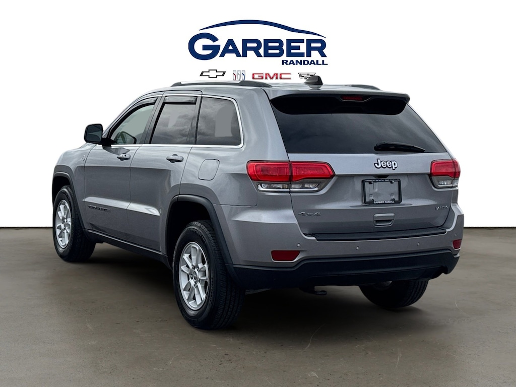 Used 2018 Jeep Grand Cherokee Laredo E 4x4 SUV