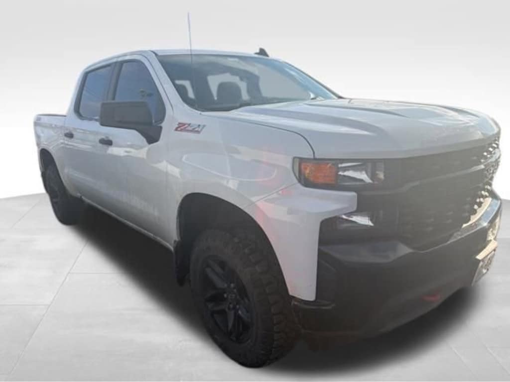 Used 2019 Chevrolet Silverado 1500 Custom Trail Boss Truck Crew Cab