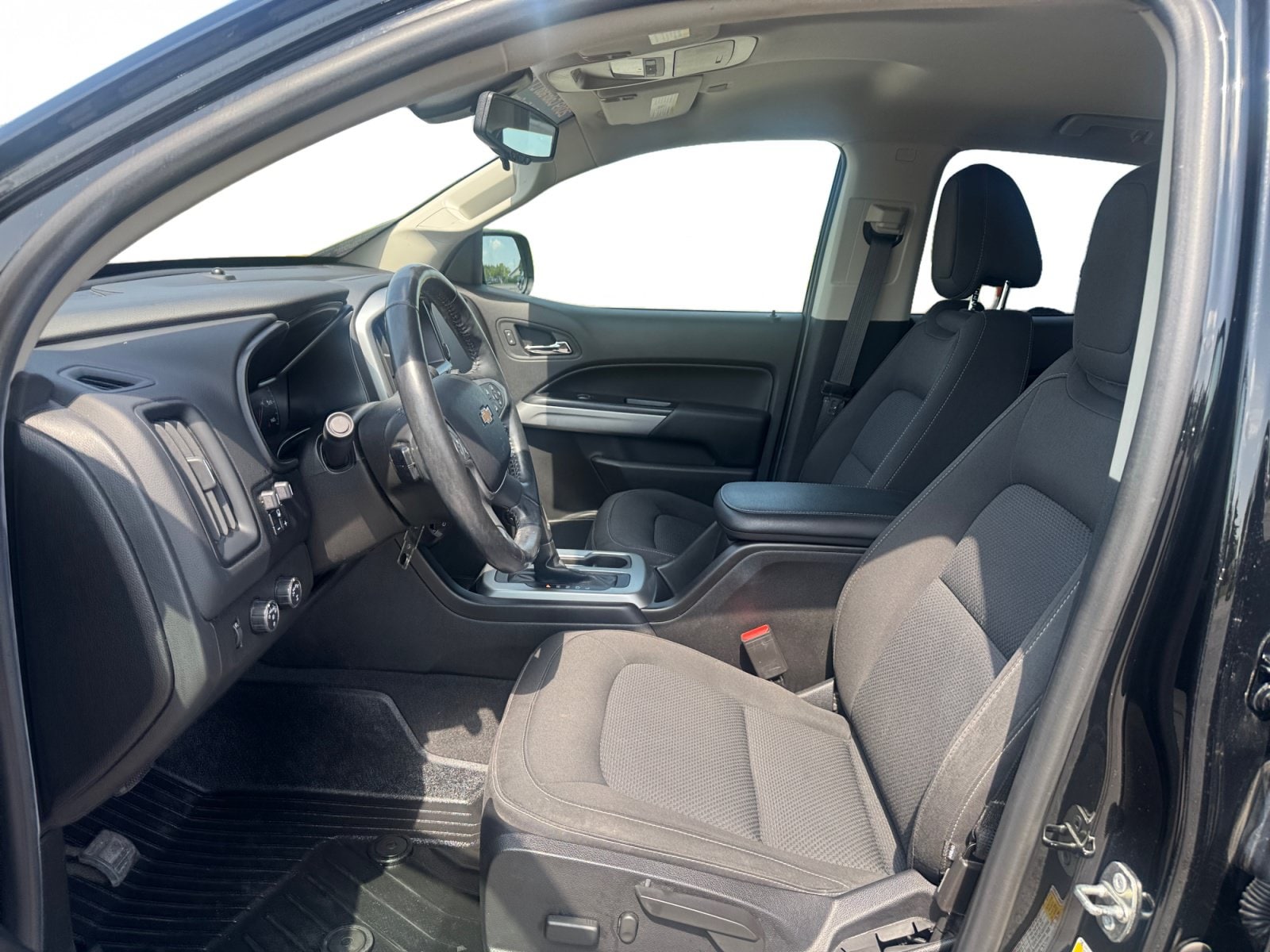 2019 Chevrolet Colorado LT - Photo 10