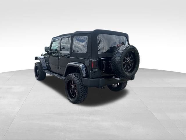 2017 Jeep Wrangler Unlimited Sahara photo 3